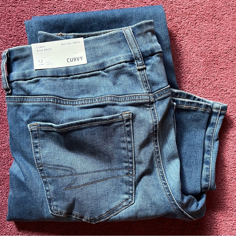 AE Curvy Kick Boot Jeans